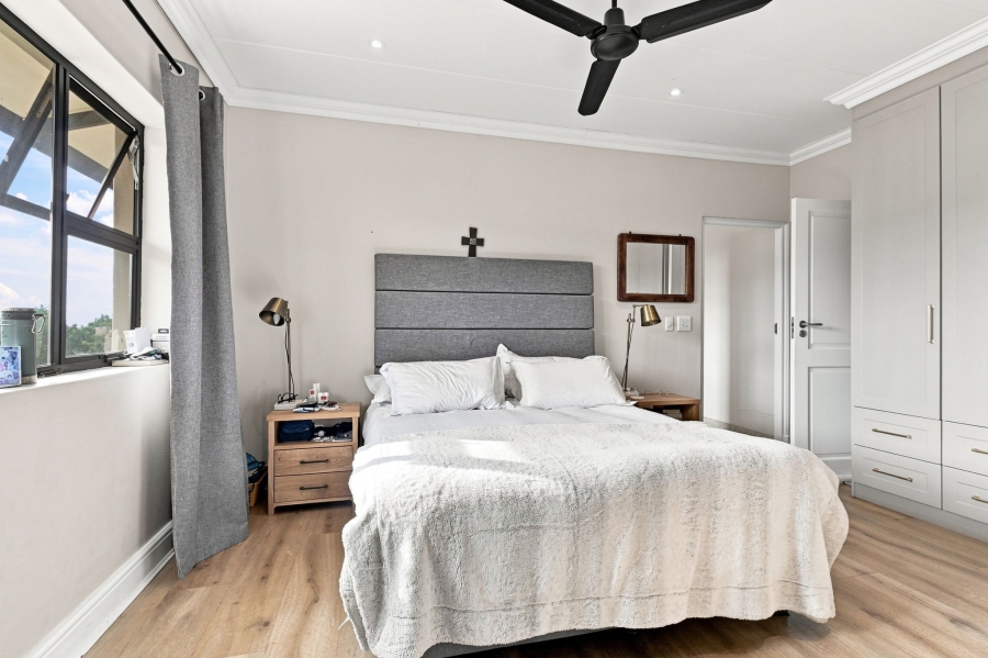 5 Bedroom Property for Sale in Stonehurst Mountain Estate Western Cape